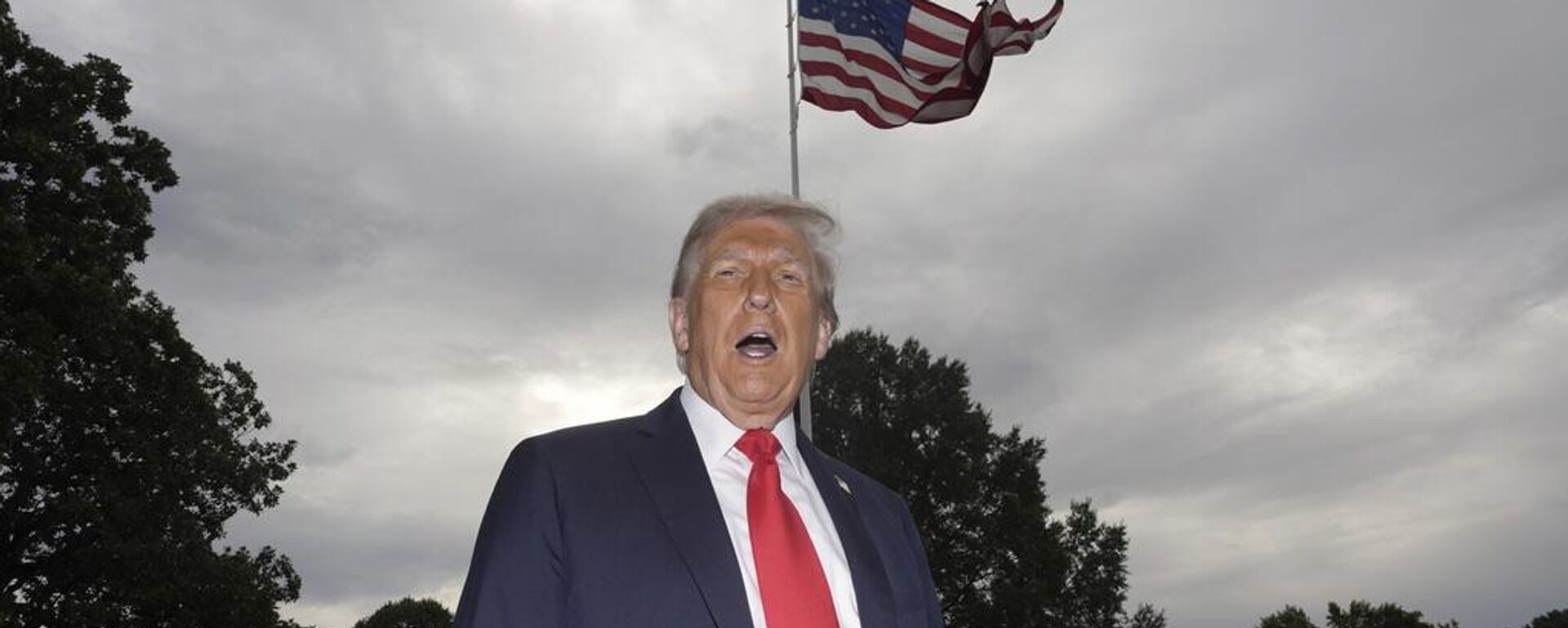 Tổng thống Hoa Kỳ Donald Trump - Sputnik Việt Nam, 1920, 21.09.2025