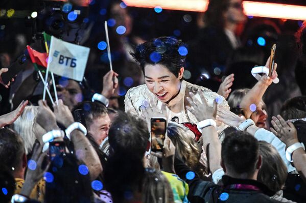 Quán quân Cuộc thi Âm nhạc Quốc tế Intervision, ca sĩ Đức Phúc - Sputnik Việt Nam