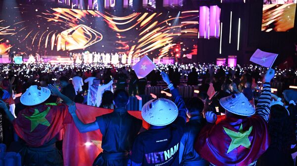 Người hâm mộ Việt Nam tại Cuộc thi Âm nhạc Quốc tế Intervision ở Moskva - Sputnik Việt Nam