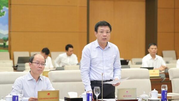 Thứ trưởng Tài chính Hồ Sỹ Hùng.  - Sputnik Việt Nam