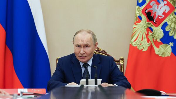 Tổng thống Vladimir Putin chủ trì cuộc họp Hội đồng An ninh Nga - Sputnik Việt Nam