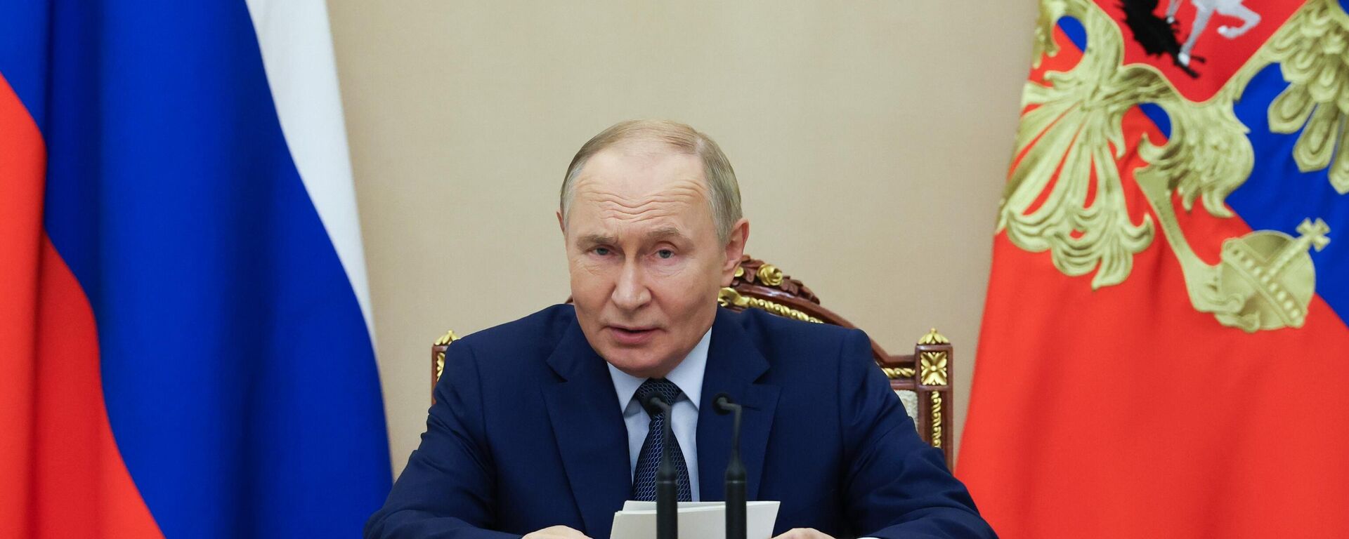 Vladimir Putin - Sputnik Việt Nam, 1920, 23.09.2025