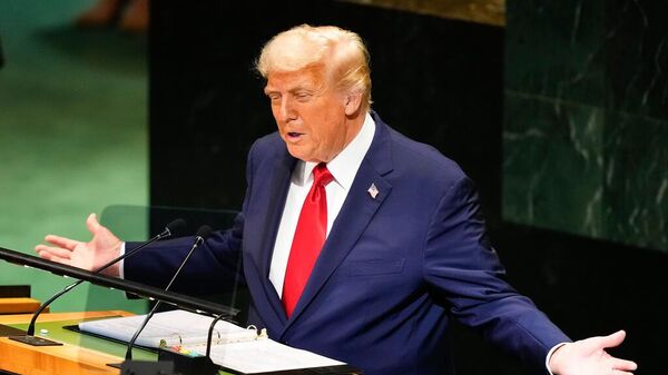  Tổng thống Mỹ Donald Trump tại Đại hội đồng Liên Hợp Quốc  (23/09/2025) - Sputnik Việt Nam