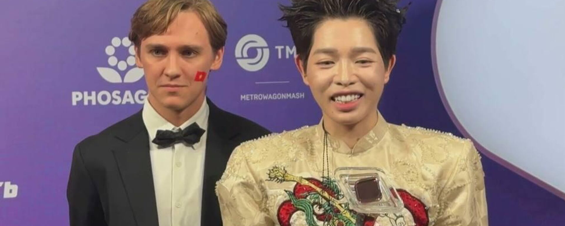 Trước hết, tôi muốn tìm hiểu con người Đức Phúc - Phiên dịch viên kể về quán quân Intervision 2025 - Sputnik Việt Nam, 1920, 24.09.2025