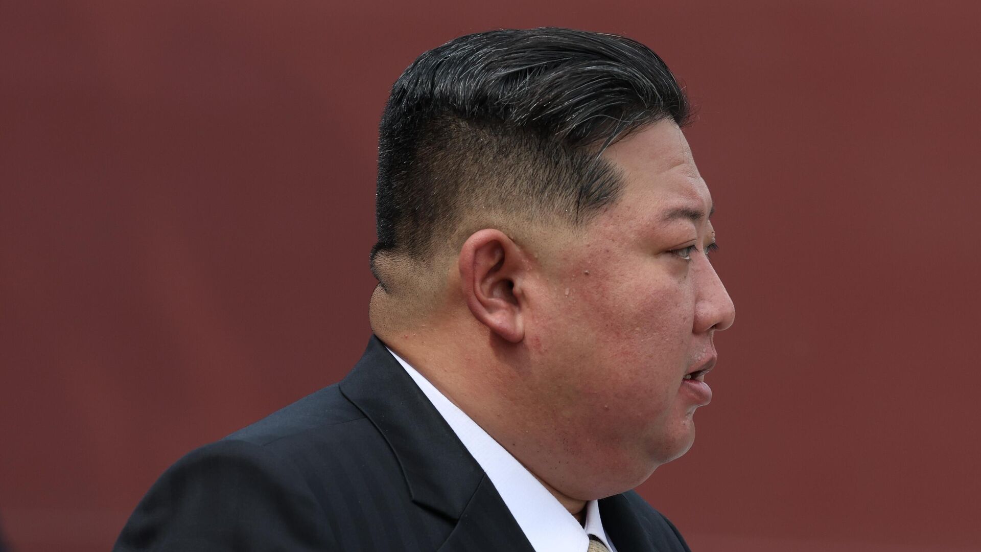 Nhà lãnh đạo CHDCND Triều Tiên Kim Jong-un Nhà lãnh đạo CHDCND Triều Tiên Kim Jong-un - Sputnik Việt Nam, 1920, 27.09.2025