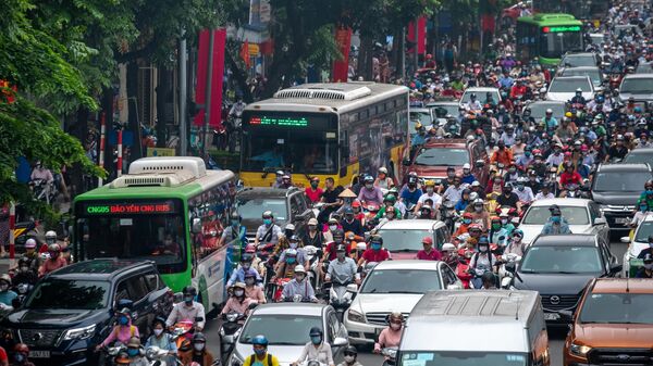 Giờ cao điểm ở Hà Nội, Việt Nam - Sputnik Việt Nam