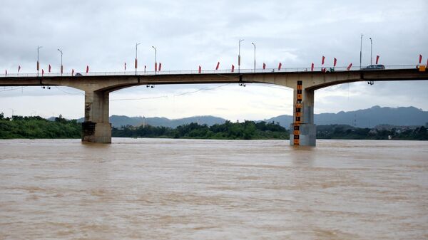 Mực nước sông Lô trên địa bàn các phường Minh Xuân, Nông Tiến, tỉnh Tuyên Quang đang ở mức báo động cấp 2, cấp 3 (cấp rất nguy hiểm)
 - Sputnik Việt Nam
