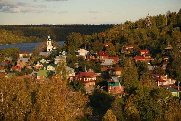 Toàn cảnh Plyos thơ mộng - Sputnik Việt Nam