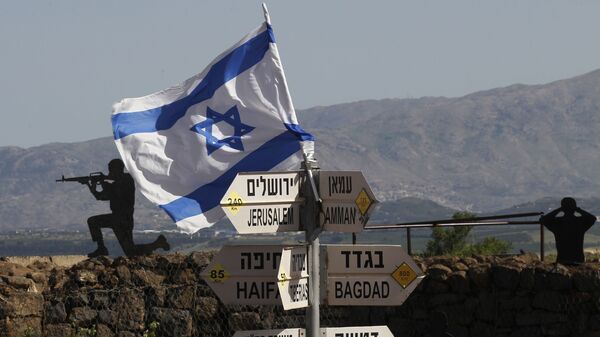 Израильский флаг на горе Бенталь в районе Голанских высот на территории, контролируемой Израилем - Sputnik Việt Nam