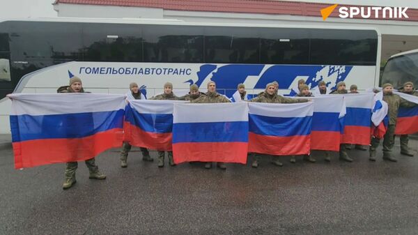 Nga và Ukraina đã tiến hành trao đổi tù binh - Sputnik Việt Nam