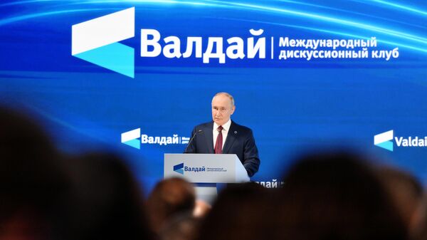 Tổng thống Vladimir Putin tham gia hoạt động của Câu lạc bộ thảo luận Valdai - Sputnik Việt Nam