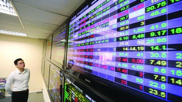 FTSE Russell sẽ công bố kết quả đánh giá phân loại TTCK kỳ bán niên 2025 vào ngày 8/10 (sau khi TTCK Mỹ đóng cửa vào ngày 7/10 - Sputnik Việt Nam