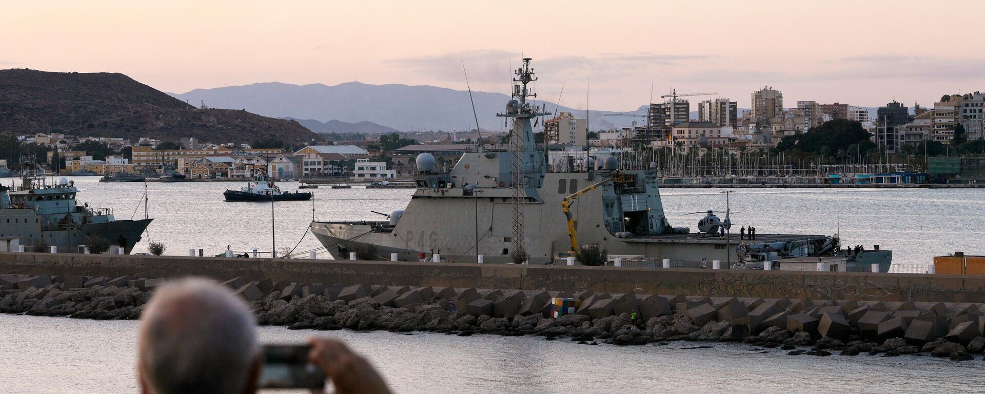 Đoàn tàu kiên cường nhân đạo - Sputnik Việt Nam, 1920, 06.10.2025