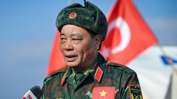 Thiếu tướng Phạm Văn Tỵ tại Hatay, Thổ Nhĩ Kỳ, hồi tháng 2/2023
 - Sputnik Việt Nam