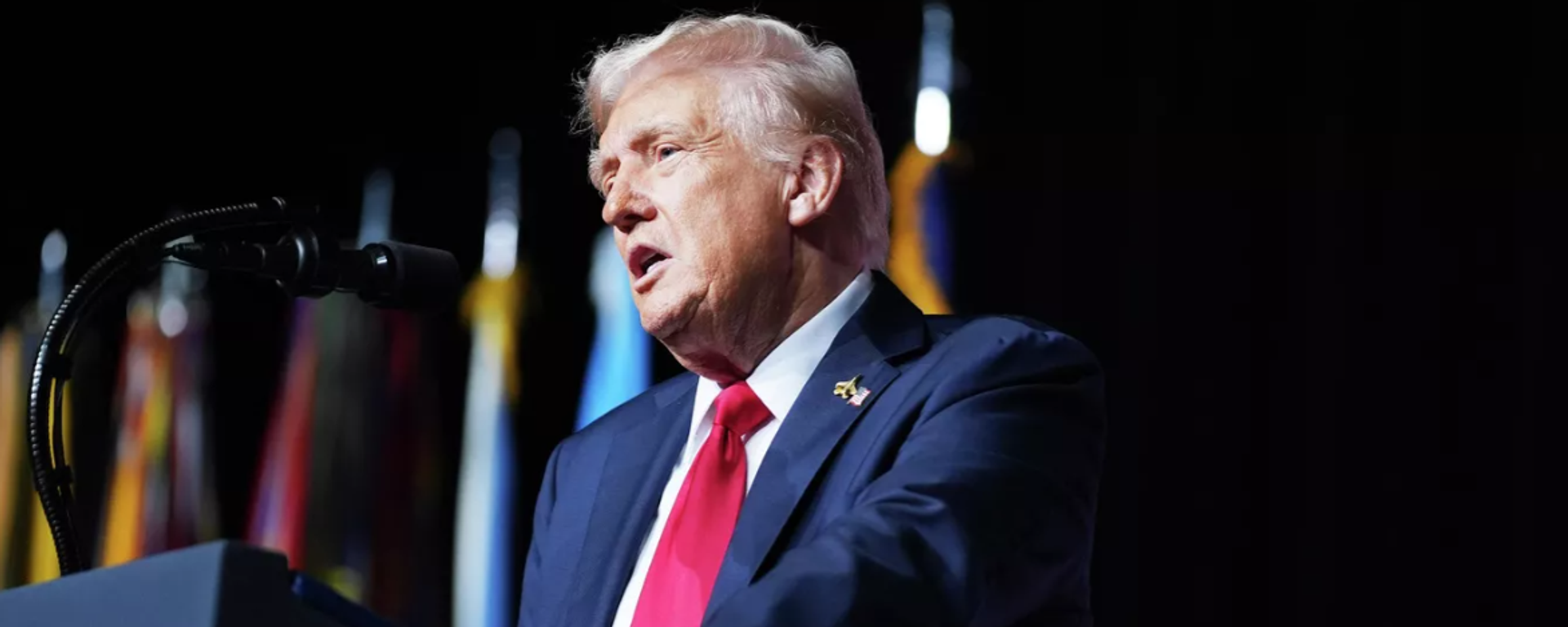 Tổng thống Hoa Kỳ Donald Trump - Sputnik Việt Nam, 1920, 07.10.2025