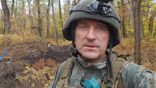 “Đối phương không ngờ tới”: Trinh sát tiếp cận tối đa vị trí của quân đội Ukraina - Sputnik Việt Nam