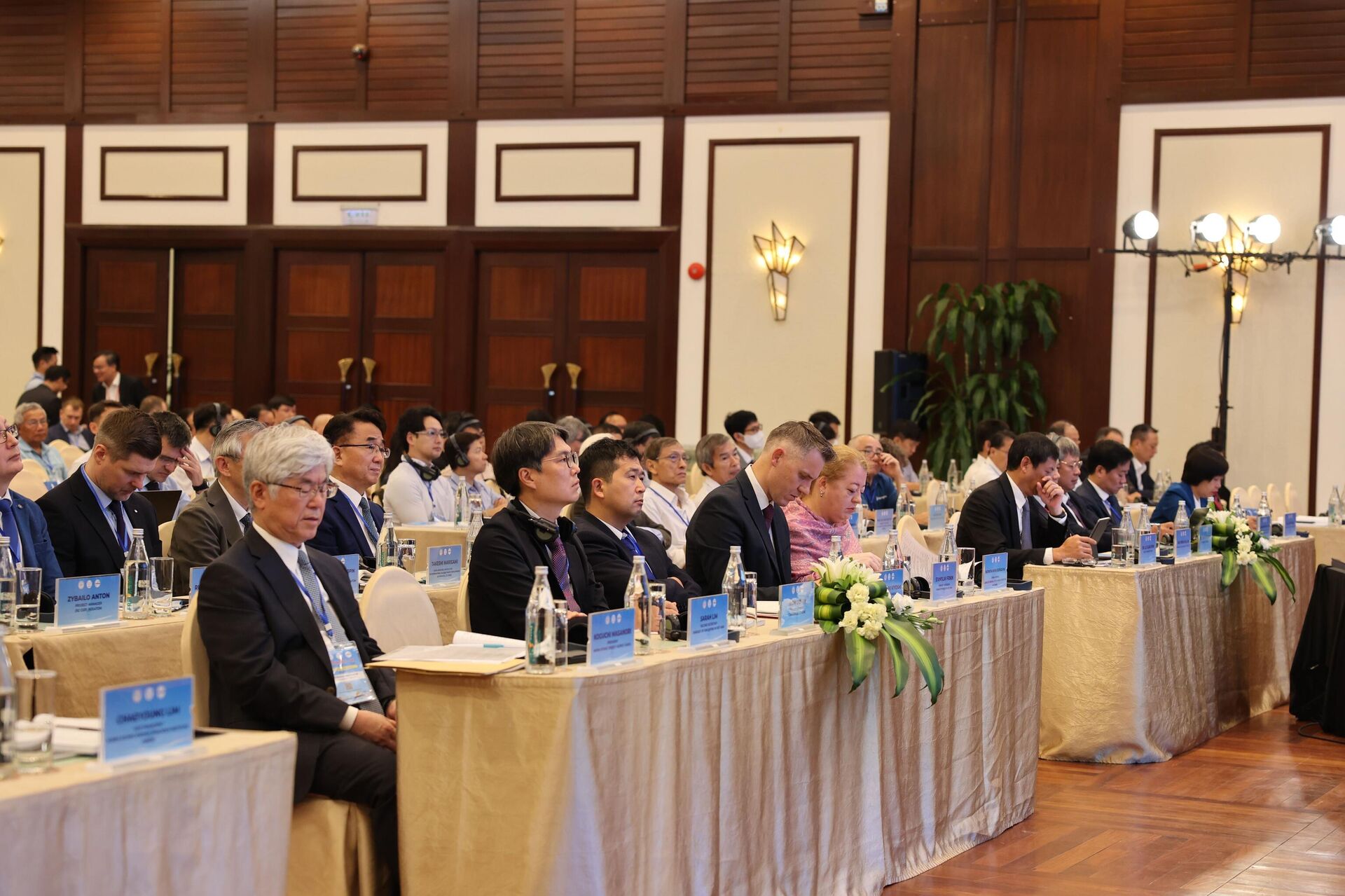 Các đại biểu dự Hội nghị - Sputnik Việt Nam, 1920, 08.10.2025