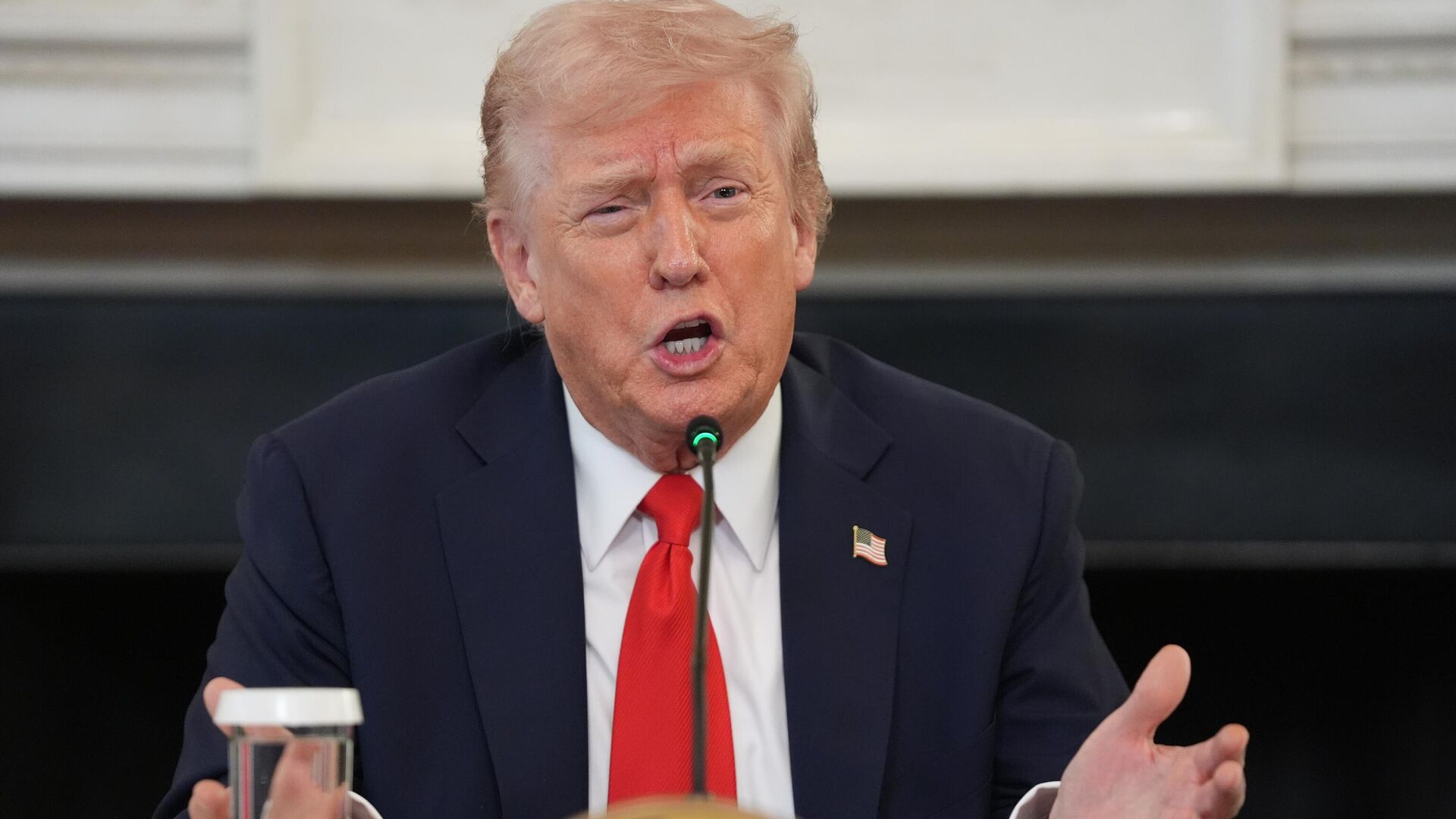 Tổng thống Hoa Kỳ Donald Trump - Sputnik Việt Nam, 1920, 10.10.2025