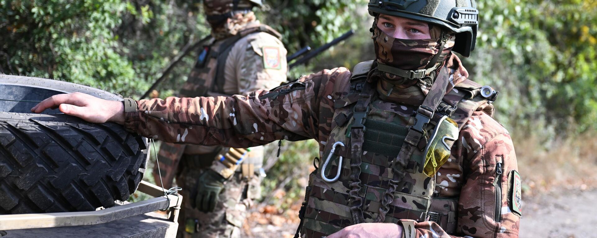 Hoạt động chiến đấu của các tín hiệu viên thuộc nhóm quân Trung tâm của Nga theo hướng Krasnoarmeysk trong khu vực tác chiến quân sự đặc biệt - Sputnik Việt Nam, 1920, 06.11.2025