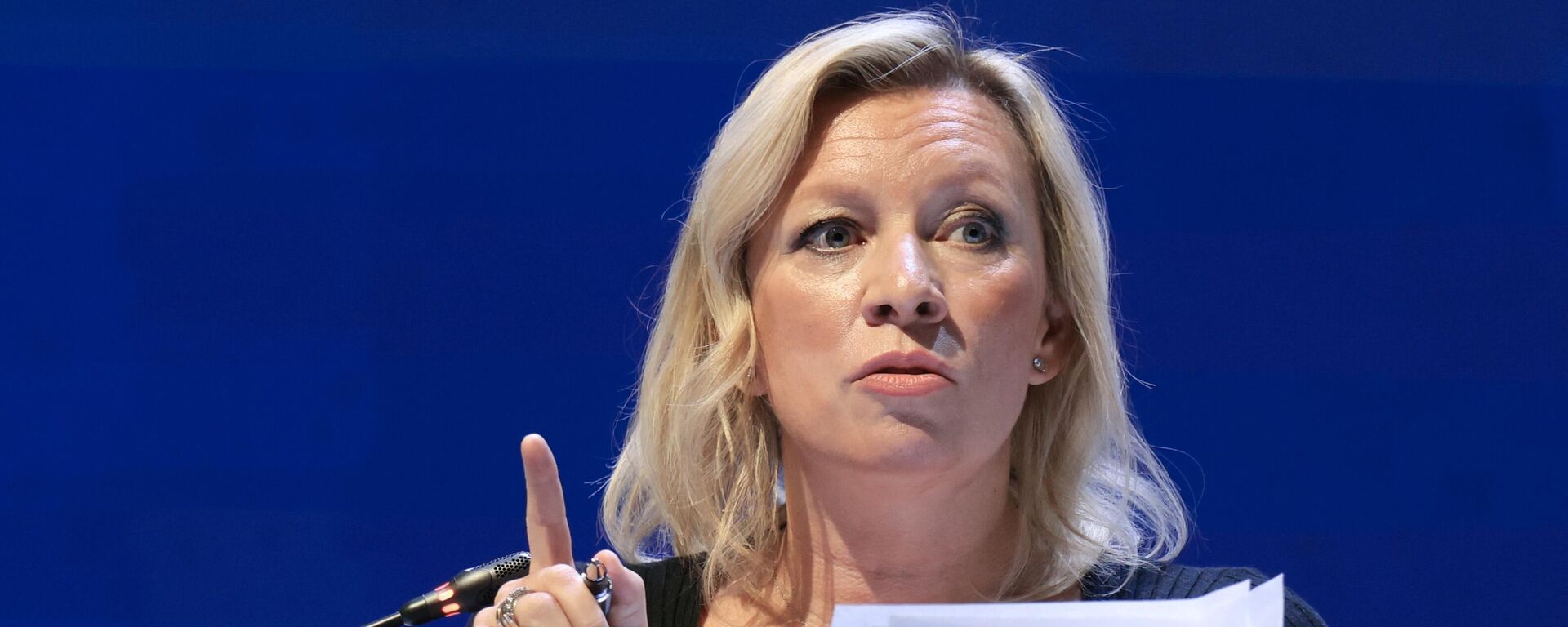 Diễn đàn Khí đốt Quốc tế St. Petersburg 2025. Phiên họp toàn thể. - Sputnik Việt Nam, 1920, 07.11.2025