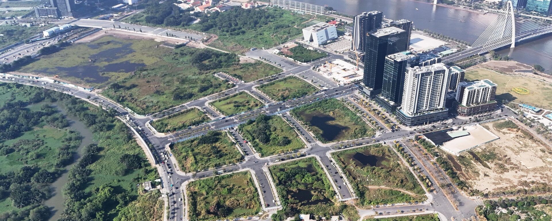 Lô đất ở phường An Khánh có lợi thế là mặt bằng đất trống, chưa xây dựng, có thể khởi công sớm - Sputnik Việt Nam, 1920, 07.11.2025