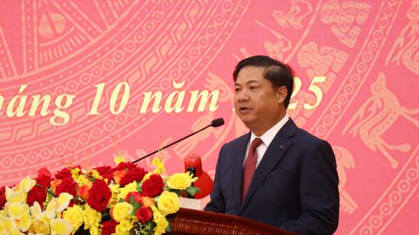 Tân Bí thư Tỉnh ủy Đắk Lắk Lương Nguyễn Minh Triết phát biểu nhận nhiệm vụ - Sputnik Việt Nam