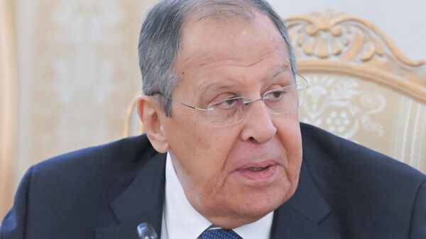 Bộ trưởng Ngoại giao Nga Sergey Lavrov trong cuộc gặp với Bộ trưởng Ngoại giao Maroc Nasser Bourita tại Moskva - Sputnik Việt Nam