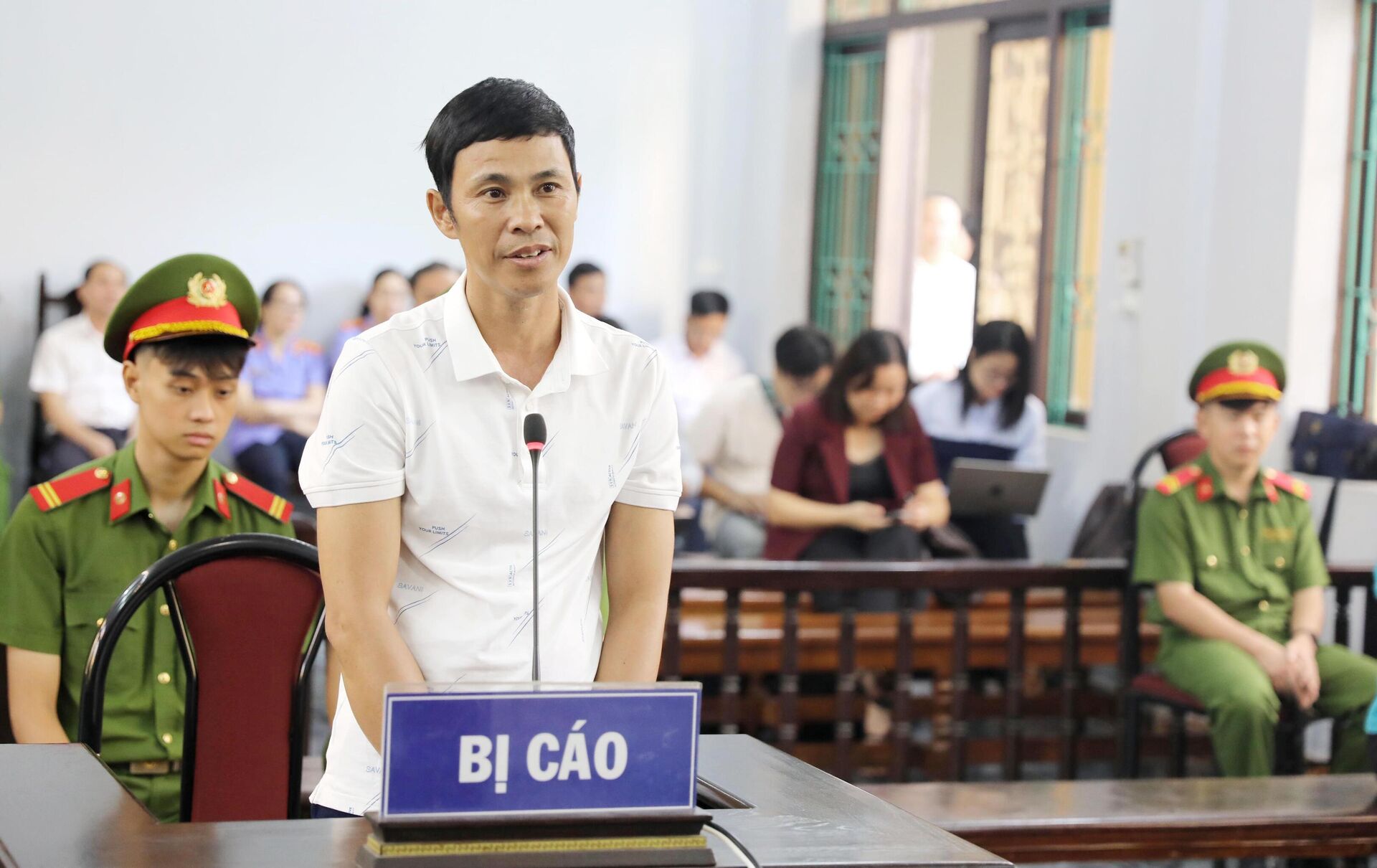 Bị cáo Thái Khắc Thành tại phiên tòa - Sputnik Việt Nam, 1920, 17.10.2025