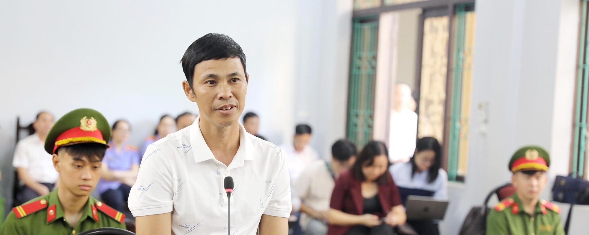 Bị cáo Thái Khắc Thành tại phiên tòa - Sputnik Việt Nam, 1920, 17.10.2025