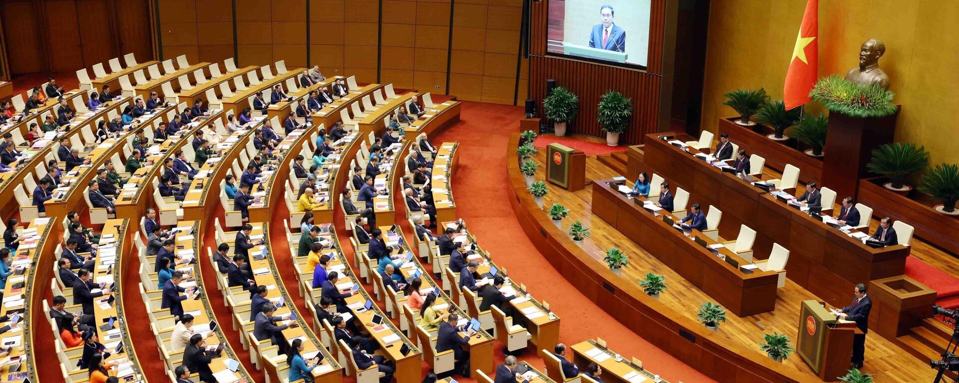 Khai mạc Kỳ họp thứ 10, Quốc hội khóa XV - Sputnik Việt Nam, 1920, 13.11.2025