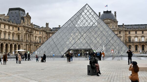 Bảo tàng Louvre - Sputnik Việt Nam