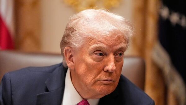 Tổng thống Mỹ Donald Trump Tổng thống Mỹ Donald Trump - Sputnik Việt Nam