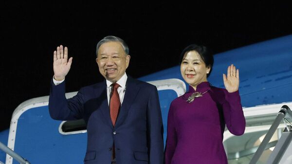 Tổng Bí thư Tô Lâm và Phu nhân bắt đầu chuyến thăm chính thức Bulgaria - Sputnik Việt Nam