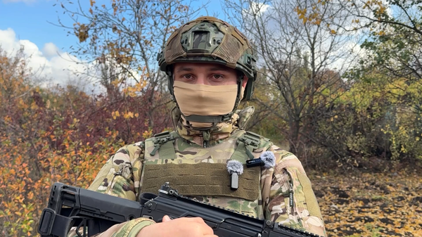 Các binh sĩ Nga tiêu diệt một nhóm lính đánh thuê người Ả Rập tại DNR - Sputnik Việt Nam