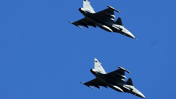 Máy bay chiến đấu JAS-39 Gripen của Không quân Thụy Điển - Sputnik Việt Nam