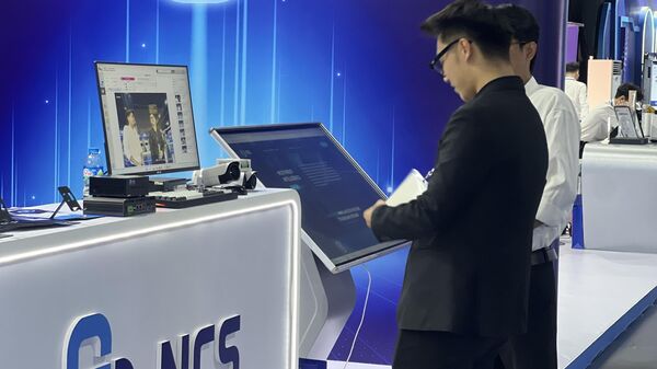 Gian hàng tại Triển lãm công nghệ trong khuôn khổ lễ ký Công ước Hà Nội - Sputnik Việt Nam