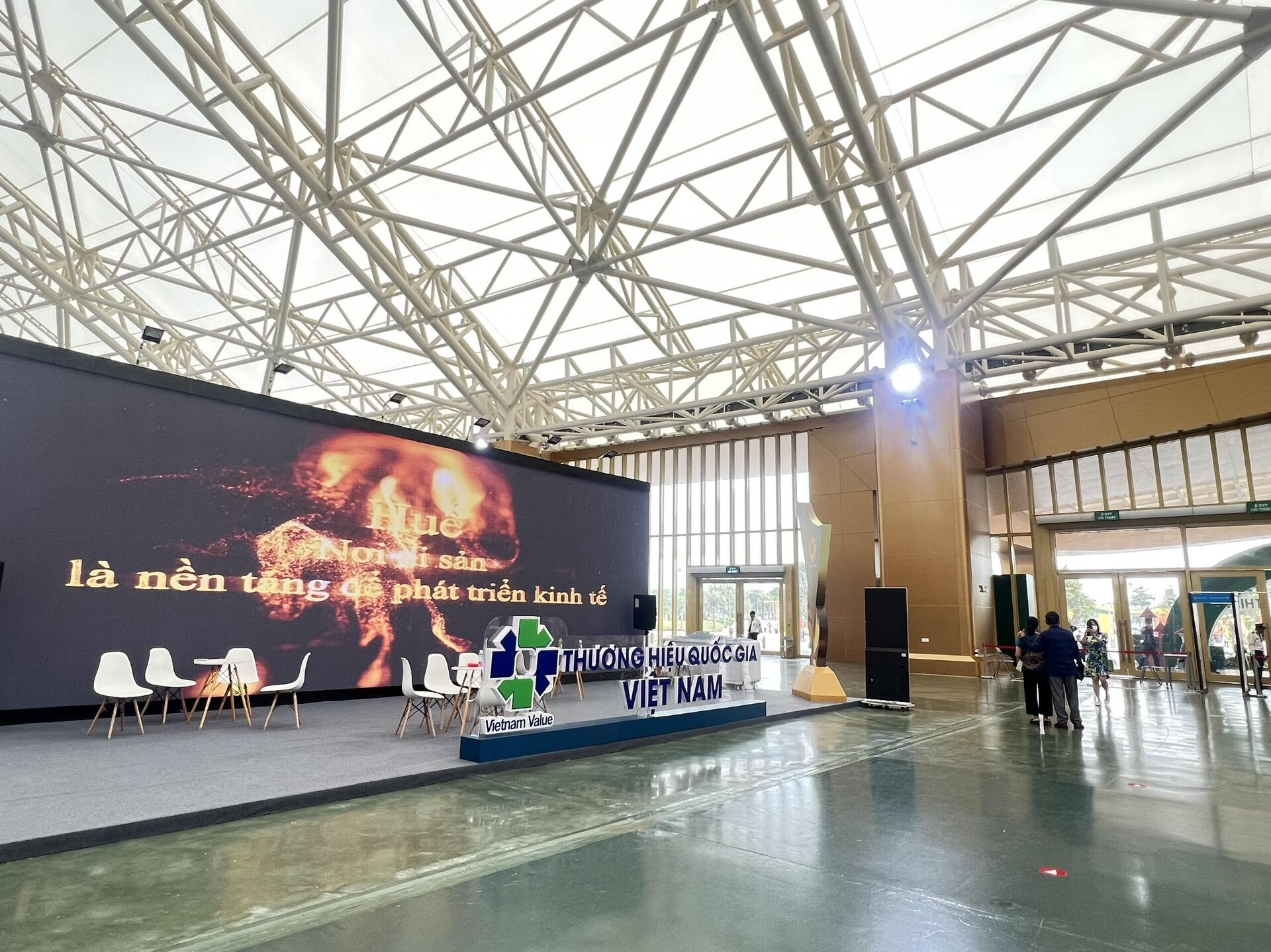 Một số gian hàng tại Hội chợ Mùa thu 2025 Một số gian hàng tại Hội chợ Mùa thu 2025 - Sputnik Việt Nam, 1920, 26.10.2025