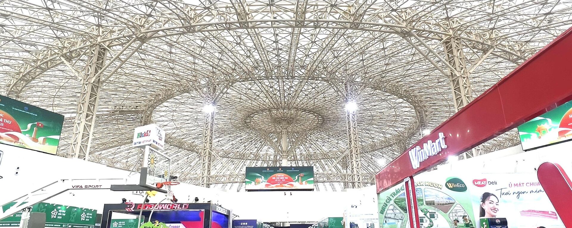 Một số gian hàng tại Hội chợ Mùa thu 2025 - Sputnik Việt Nam, 1920, 26.10.2025