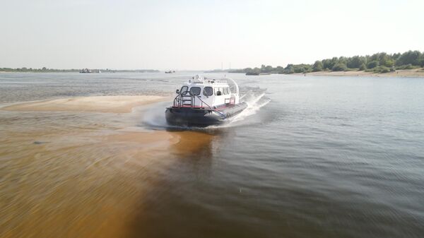 Từ cái nóng vùng nhiệt đới đến Bắc Cực: Tàu đệm khí sản xuất hàng loạt của Nga sẵn sàng hoạt động trong các điều kiện khắc nghiệt - Sputnik Việt Nam