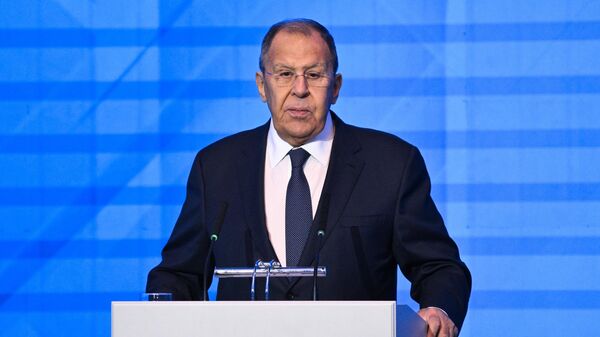 Ngoại trưởng Nga Sergei Lavrov phát biểu tại Hội nghị quốc tế Minsk lần thứ III về an ninh Á-Âu - Sputnik Việt Nam