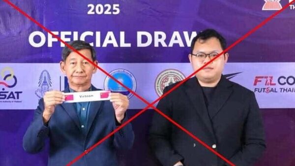 Chủ nhà Thái Lan nhầm cờ Việt Nam sang Trung Quốc ở lễ bốc thăm chia bảng giải U19 futsal Đông Nam Á 2025, tại Thái Lan ngày 28/10/2025. - Sputnik Việt Nam