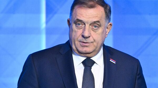 Lãnh đạo đảng cầm quyền “Liên minh các xã hội dân chủ độc lập” (SNSD) tại Cộng hòa Srpska thuộc Bosnia và Herzegovina (RS BiH) Milorad Dodik - Sputnik Việt Nam