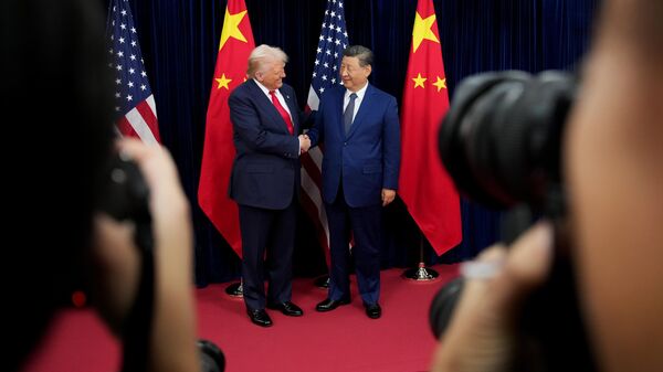 Cuộc gặp giữa Donald Trump và Tập Cận Bình tại Busan - Sputnik Việt Nam