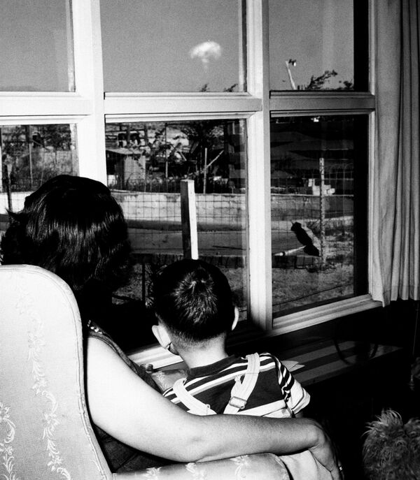 Người dân theo dõi các vụ thử hạt nhân ở Las Vegas - Sputnik Việt Nam