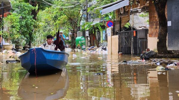 Huế: Nước sông đang lên, nguy cơ ngập lụt trở lại - Sputnik Việt Nam