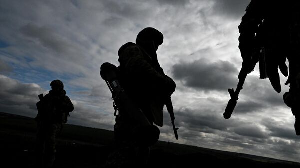 Phối hợp chiến đấu của các sĩ quan tình báo quân sự Nga từ nhóm lực lượng Tây trong khu vực tác chiến quân sự đặc biệt - Sputnik Việt Nam