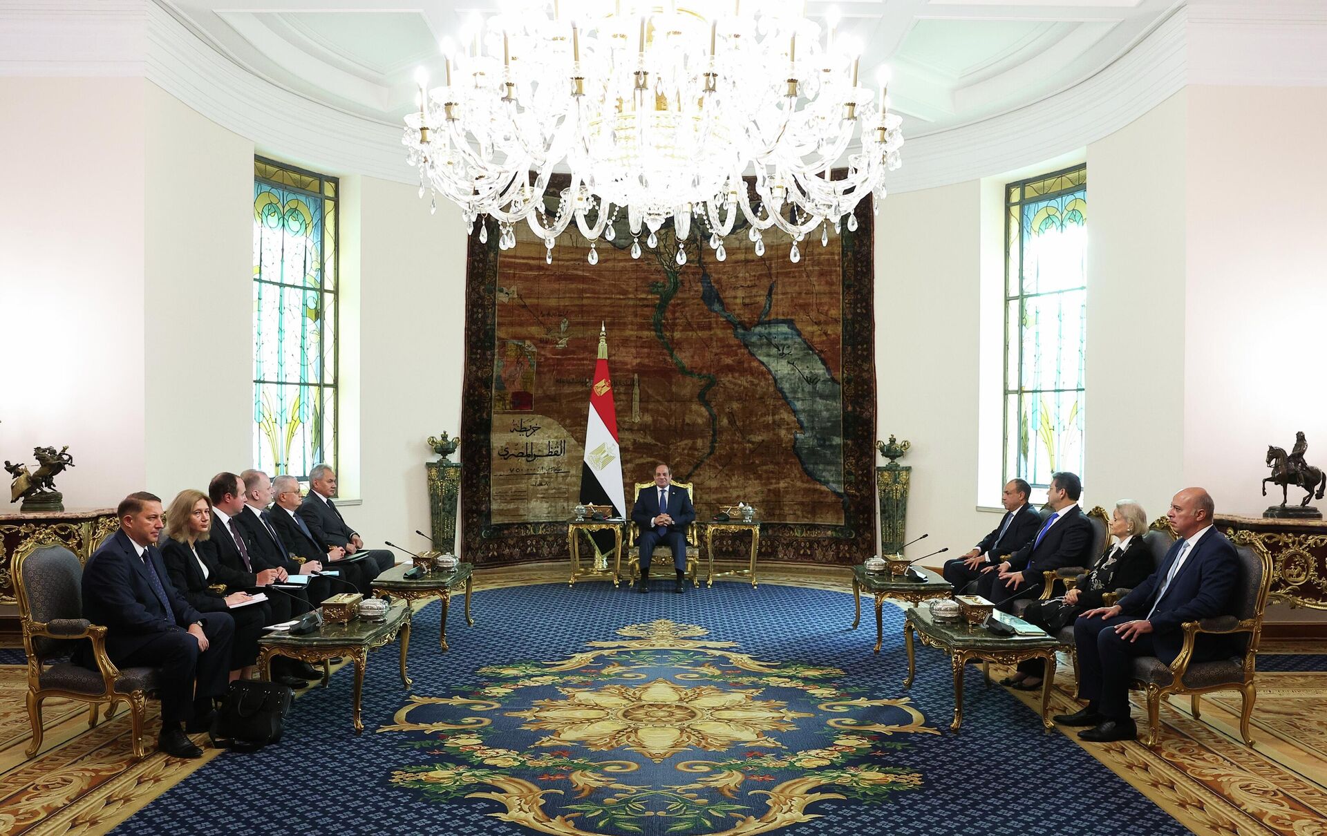 Chuyến thăm của Thư ký Hội đồng An ninh Nga Sergei Shoigu tới Ai Cập - Sputnik Việt Nam, 1920, 10.11.2025