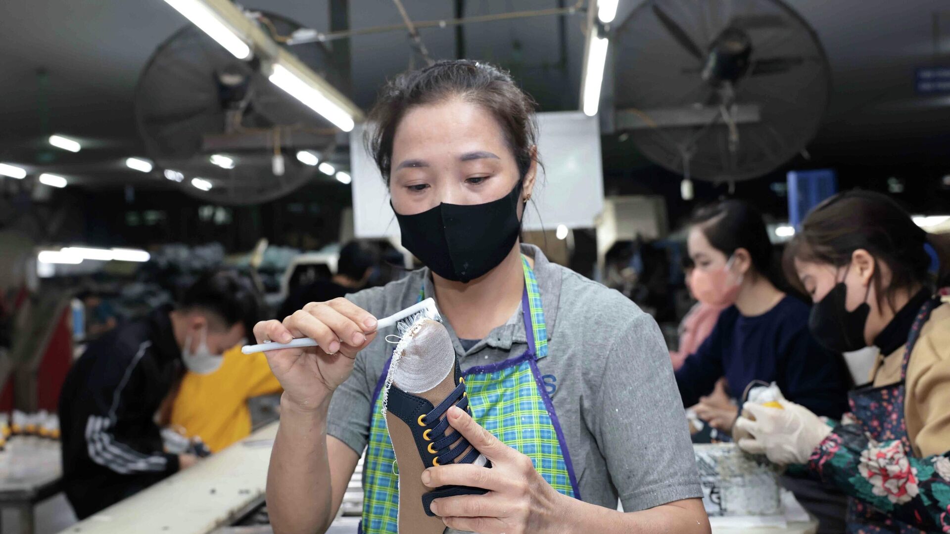 Công ty Hoá dệt Hà Tây có nhiều đơn hàng xuất khẩu sang thị trường Mỹ, châu Âu - Sputnik Việt Nam, 1920, 11.11.2025