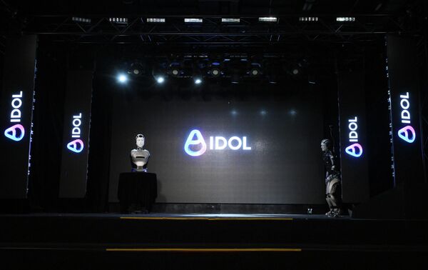 Giới thiệu robot hình người đầu tiên của Nga được tích hợp AI - Sputnik Việt Nam