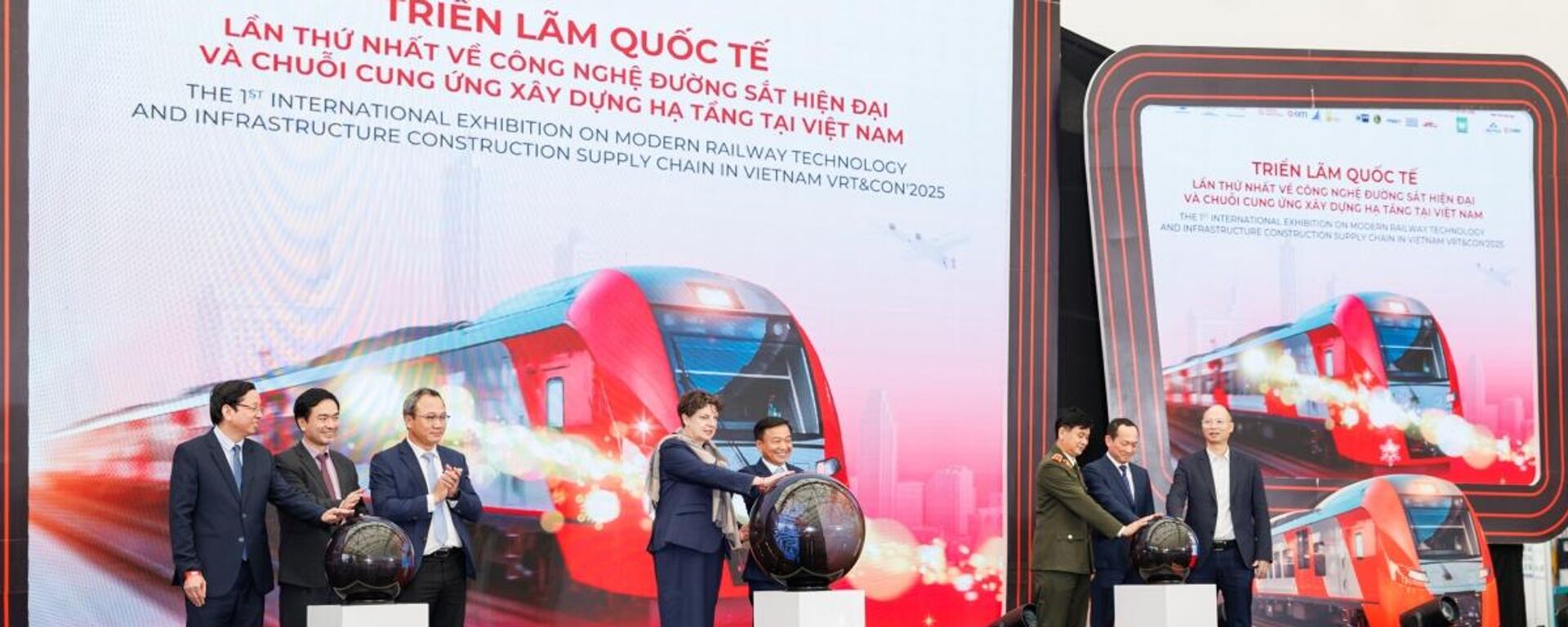 Triển lãm và Hội nghị quốc tế về Công nghệ Đường sắt hiện đại và chuỗi cung ứng xây dựng hạ tầng diễn ra từ 12-15/11. - Sputnik Việt Nam, 1920, 12.11.2025